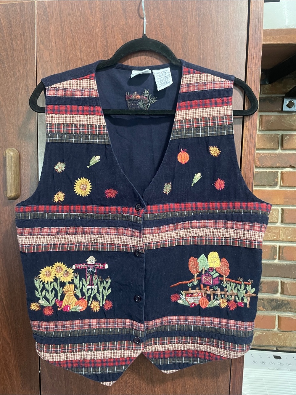 100% cotton vintage Embroidered Fall Patchwork Vest